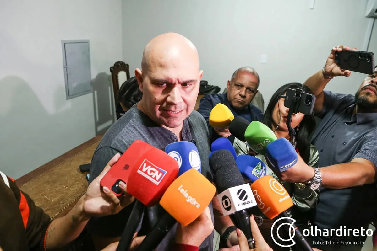 Abilio defende servidores após denúncia de churrasco em CMEI em MT
