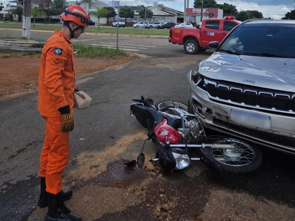 Acidente em Campo Verde deixa motociclista ferido