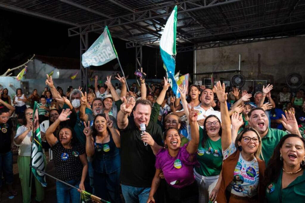 Ações sociais de Max Russi ganham destaque em Poconé e MT
