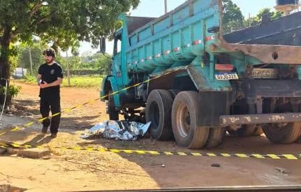 Adolescente morre em colisão com caminhão em Barra do Garças