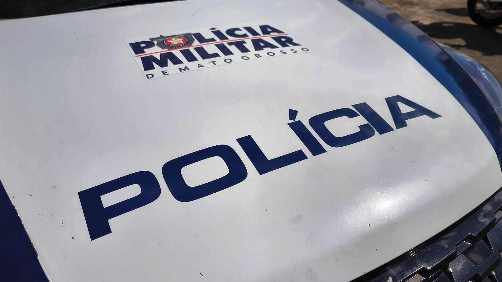 Adolescente sofre queda de moto após fugir da PM em Nova Monte Verde