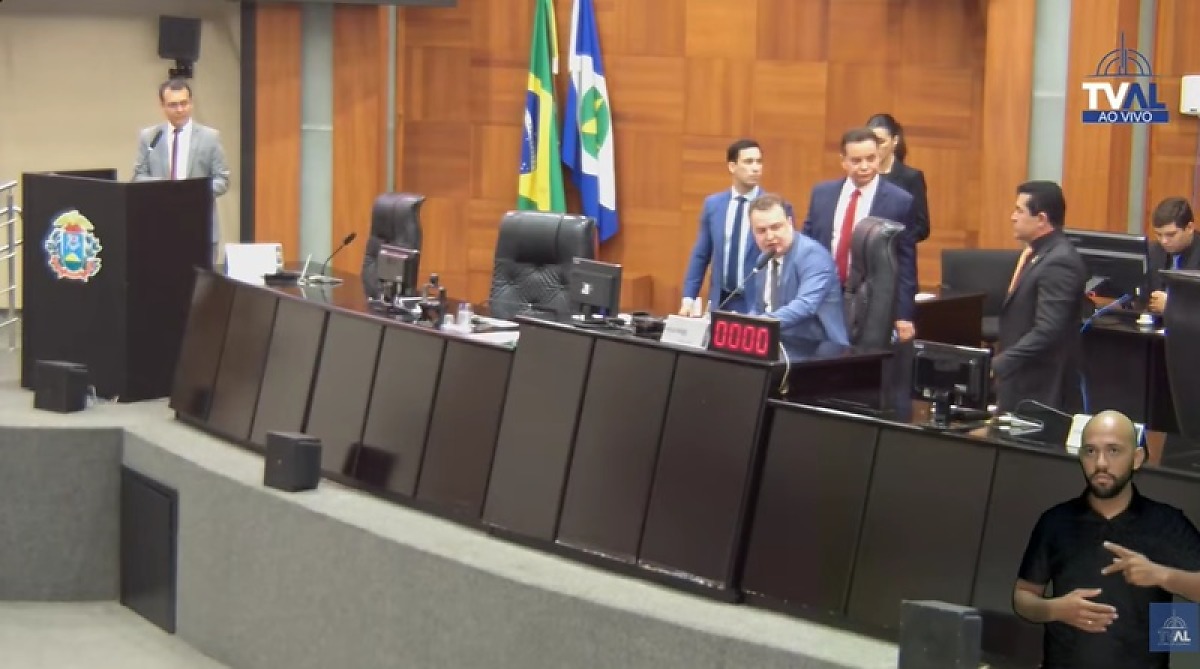 ALMT adia votação de reajuste de 6,8% para o Judiciário em MT