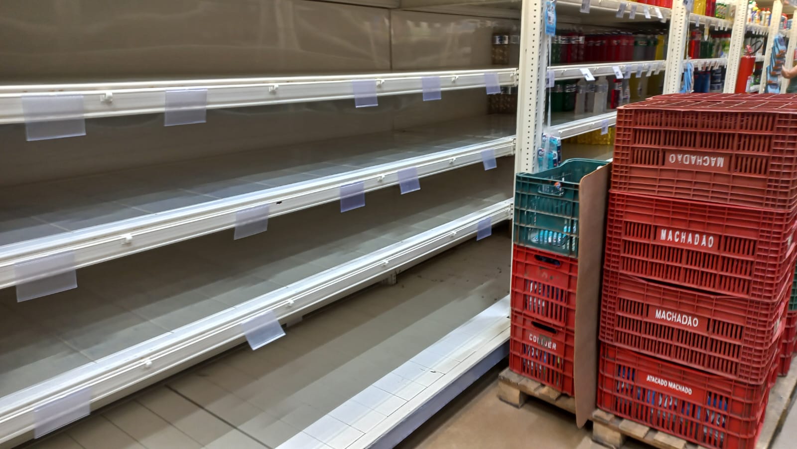 Anvisa manda recolher produtos Ypê e mercados de Primavera do Leste retiram itens das prateleiras
