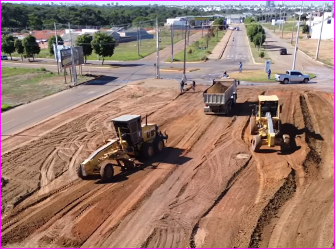 Asfalto avança na Avenida dos Trabalhadores em Primavera