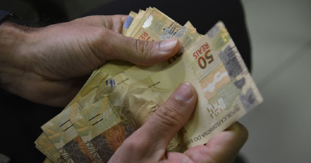 Banco Central aponta avanço no endividamento de risco no Brasil