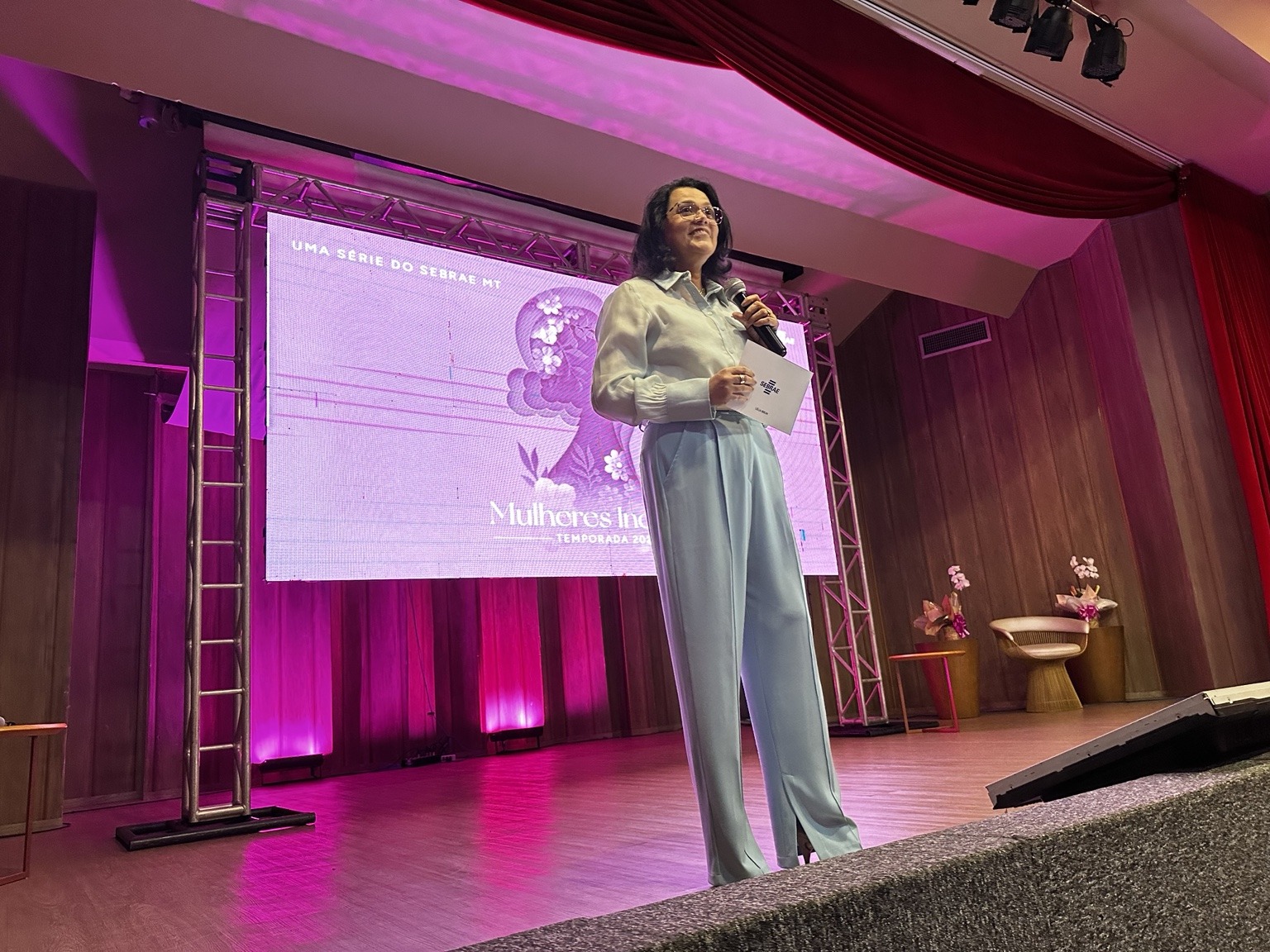 Barra do Garças reúne 100 mulheres em evento de empreendedorismo