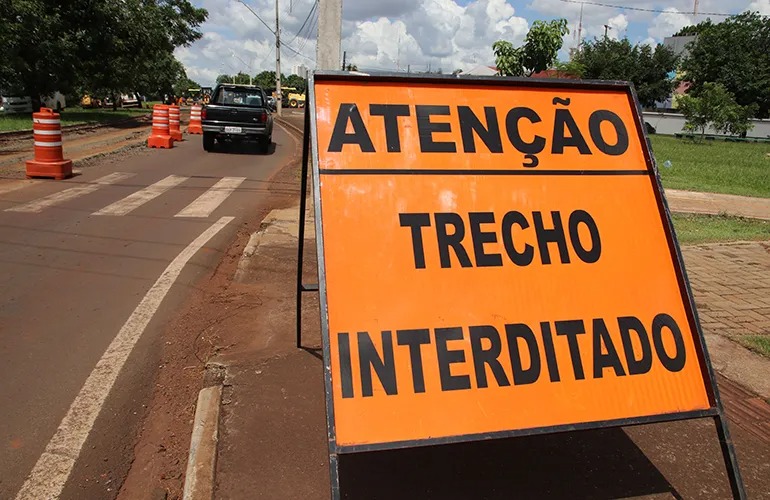 Bloqueios no trânsito afetam Rondonópolis nesta sexta-feira