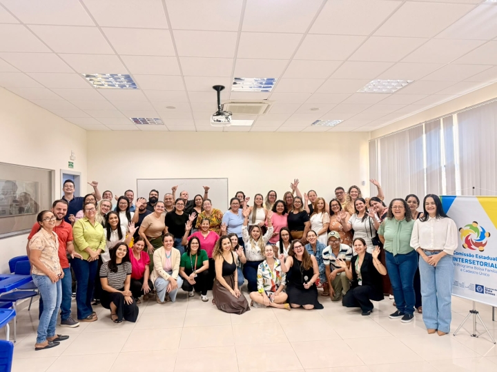 Cáceres sedia encontro técnico regional do Bolsa Família