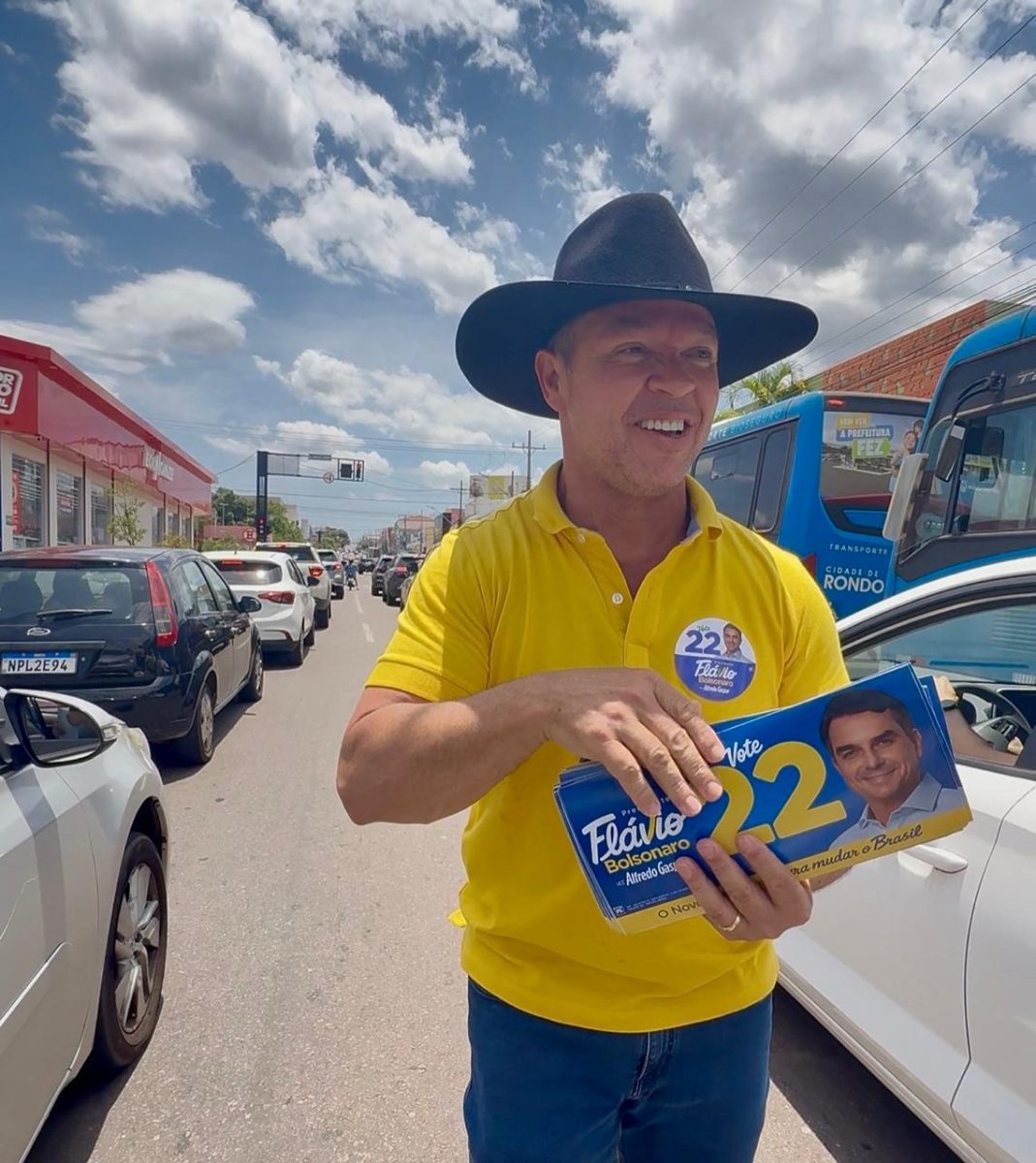 Carreata em Rondonópolis mobiliza apoiadores de Flávio Bolsonaro