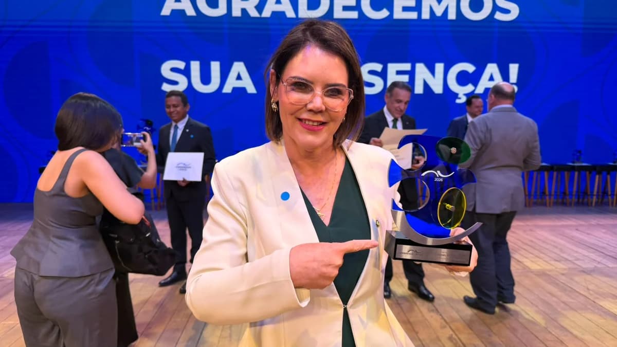 Coronel Fernanda é eleita melhor deputada de MT pela segunda vez