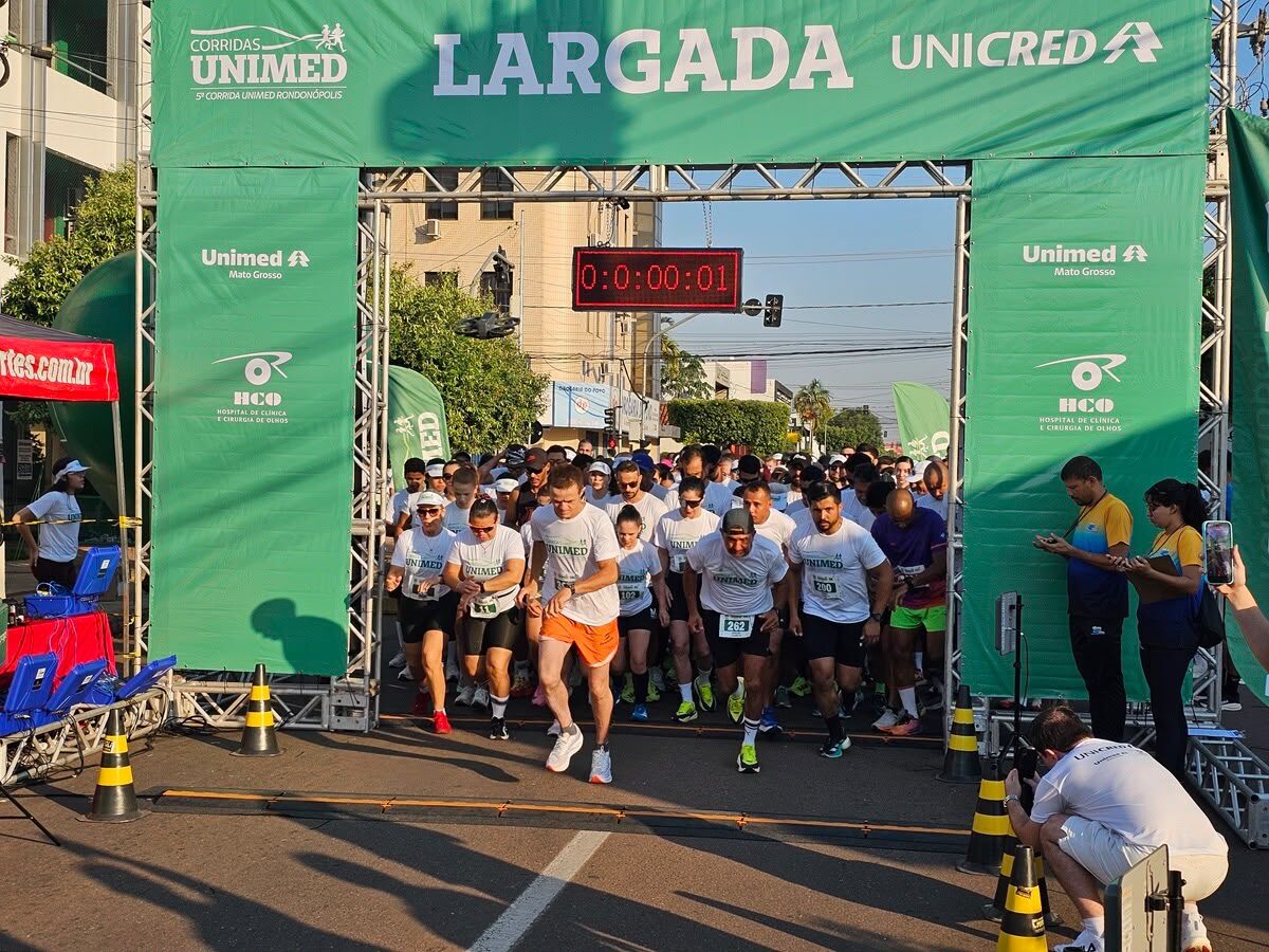 Corrida da Unimed reúne atletas e arrecada alimentos em Rondonópolis
