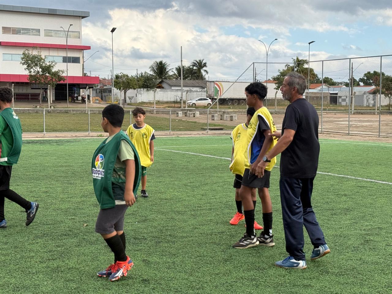 Craques do Amanhã abre inscrições para crianças em Primavera do Leste