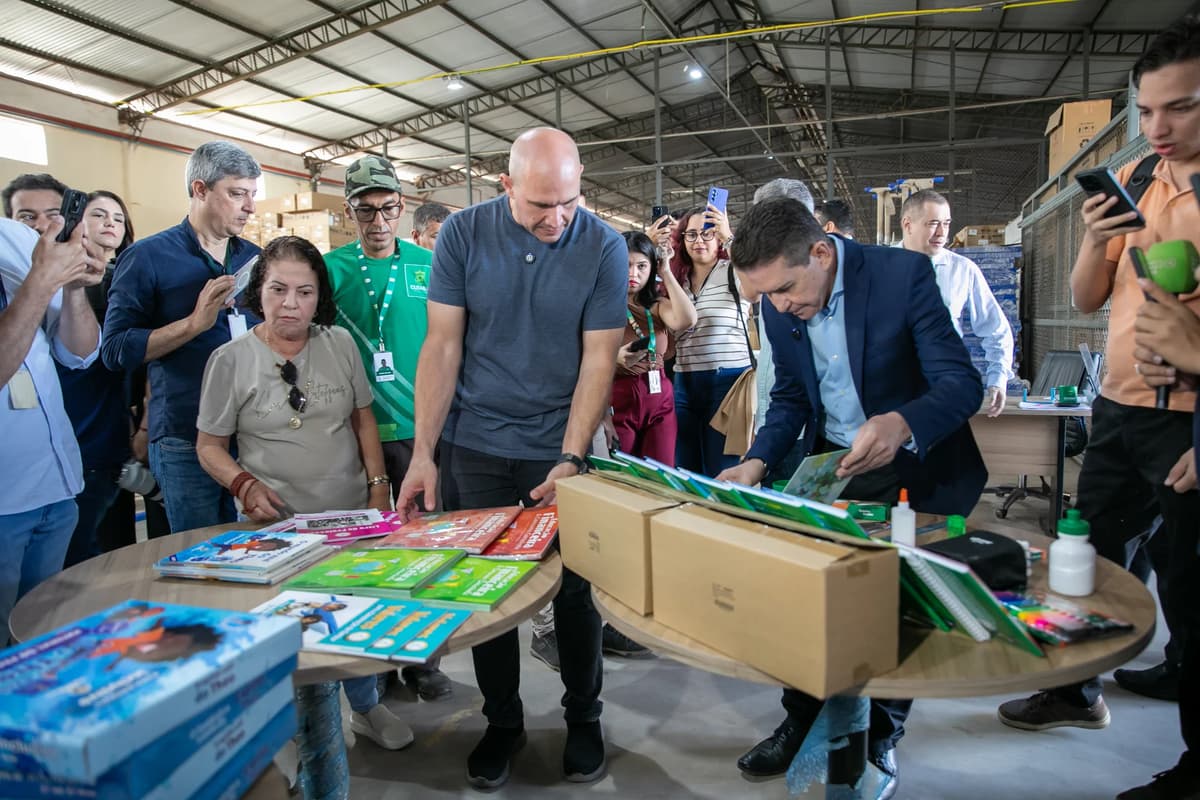 Cuiabá define regras para descarte de livros e uniformes MT