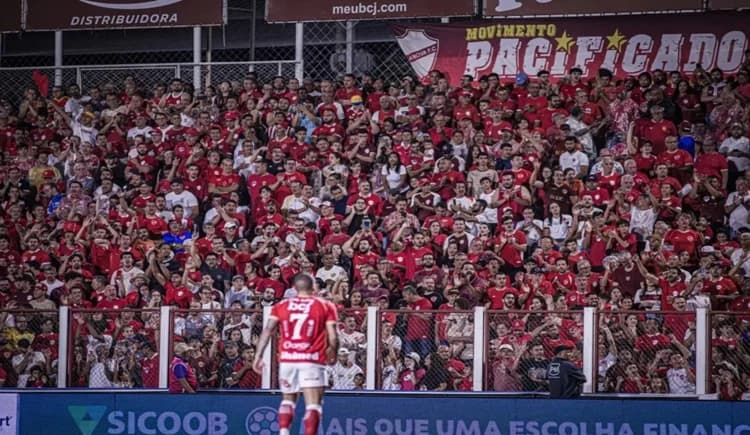 Cuiabá pega líder Vila Nova com estádio lotado pela Série B em MT