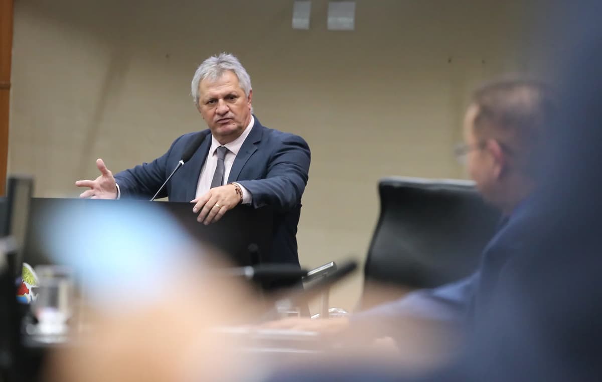 Deputado aponta erro no PRD e culpa manejo partidário em MT