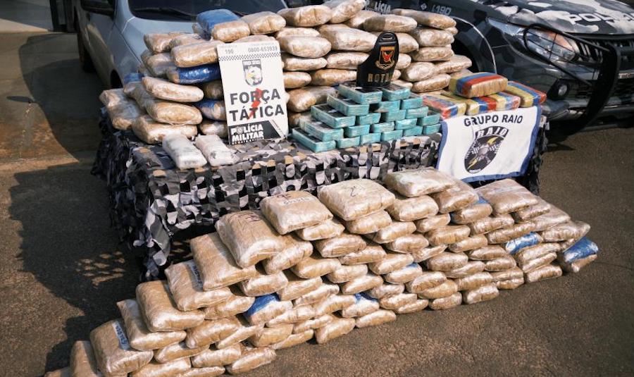 Dupla é presa com mais de 200 tabletes de droga em Pontes e Lacerda