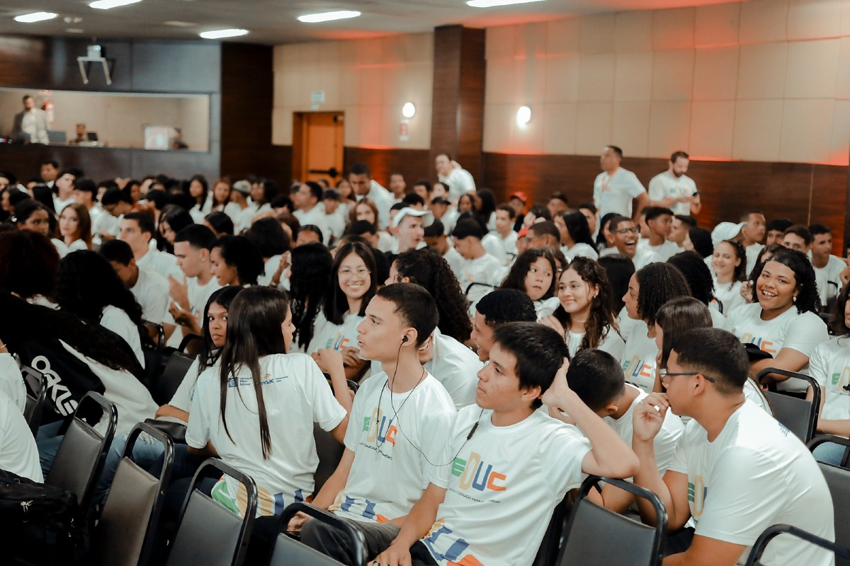 Estudantes da rede pública disputam final de olimpíada em Cuiabá com foco em soluções sociais