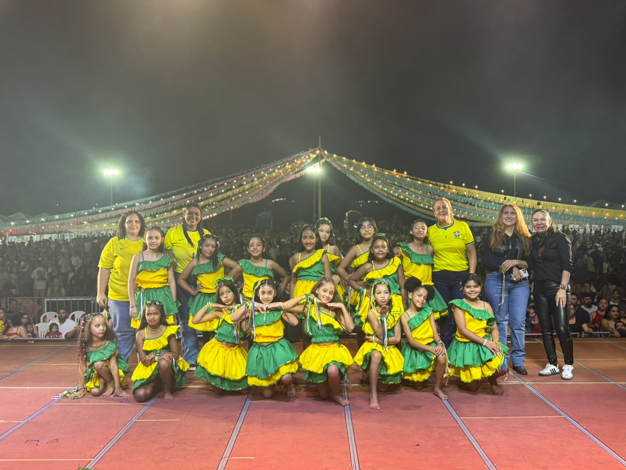 Festa do Cerrado reúne multidão e encerra edição em Primavera