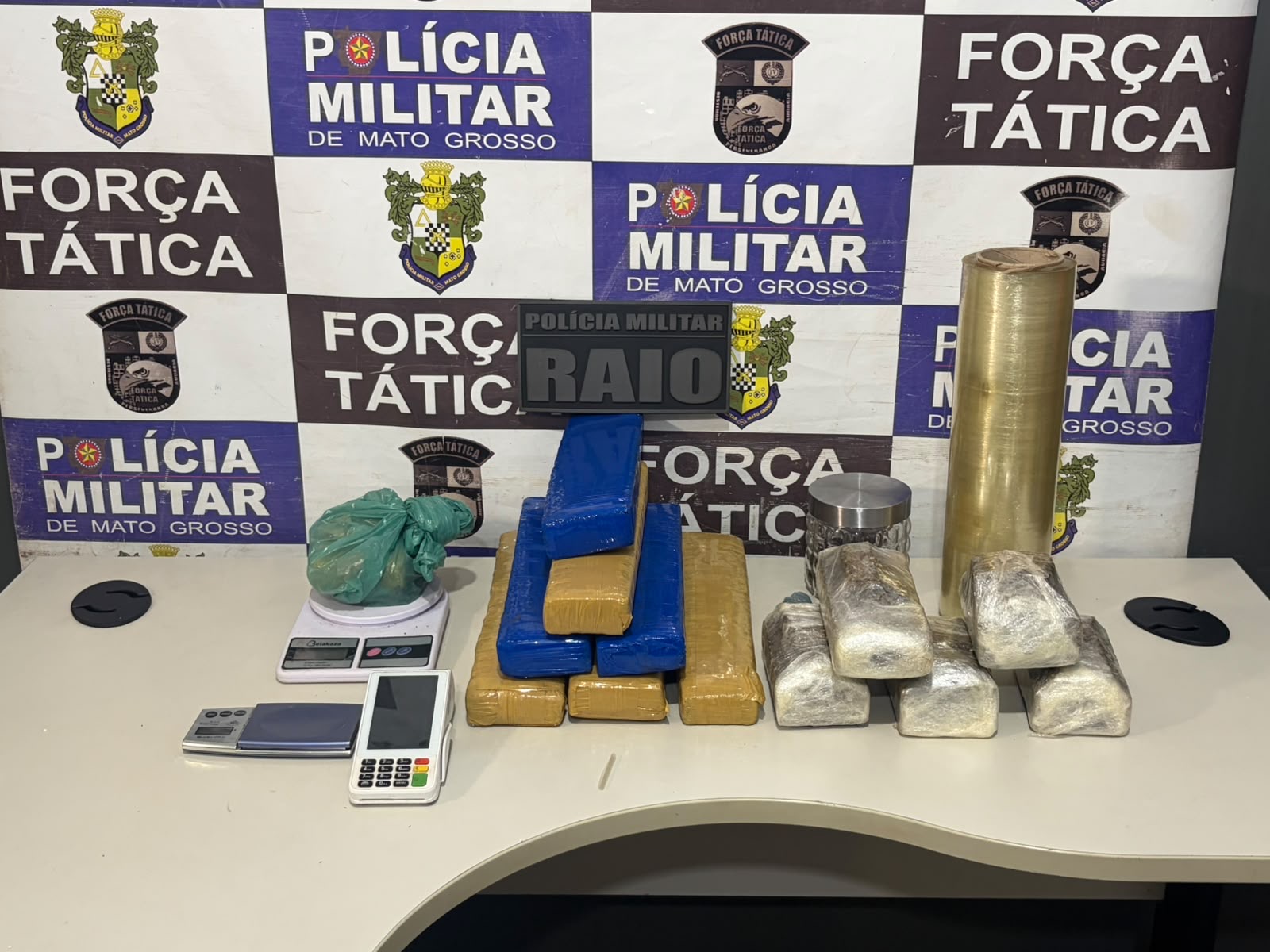 Homem com tornozeleira desligada é preso com 11 kg de maconha em Rondonópolis