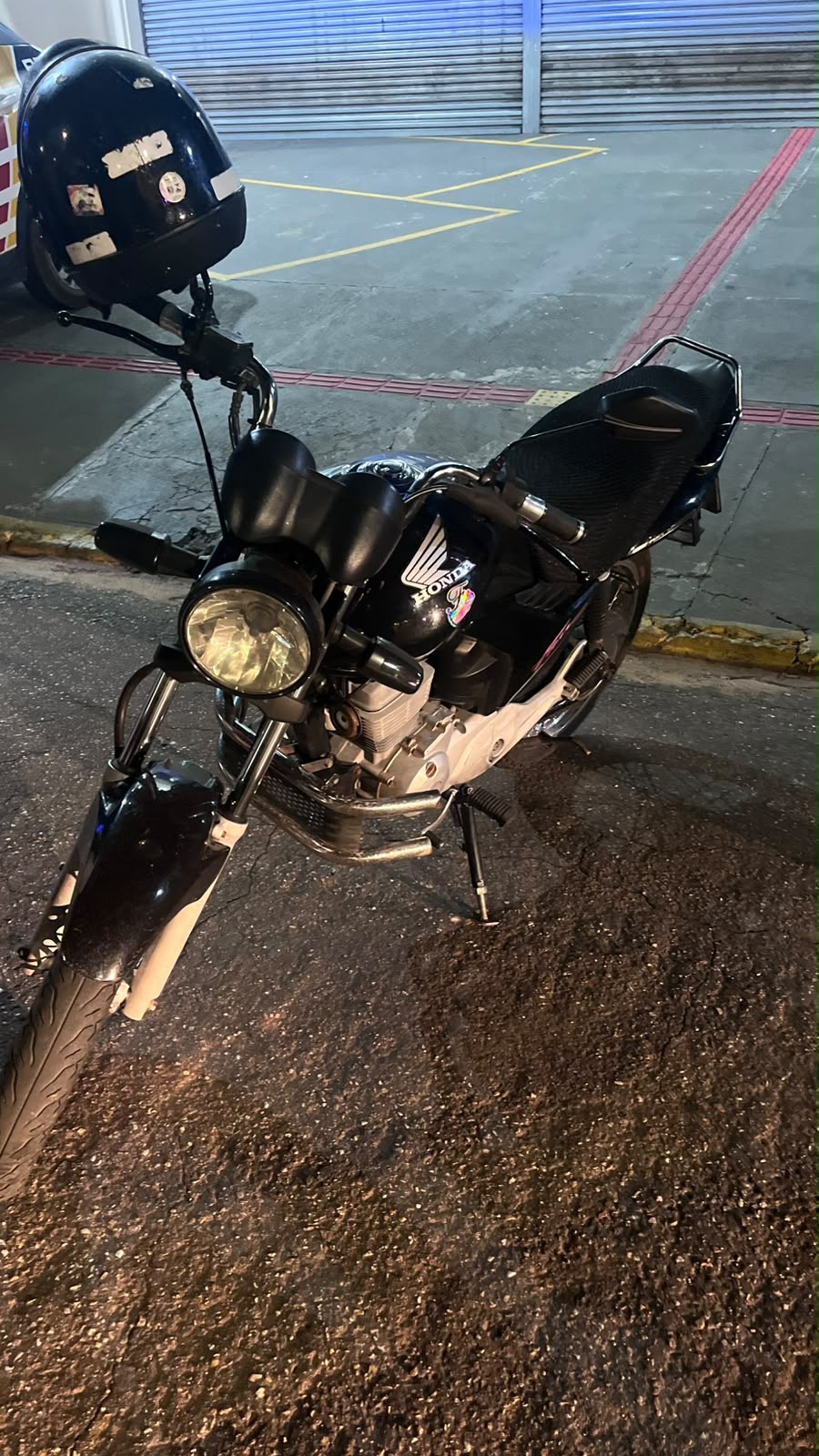 Homem é detido com moto roubada em barreira policial em Rondonópolis