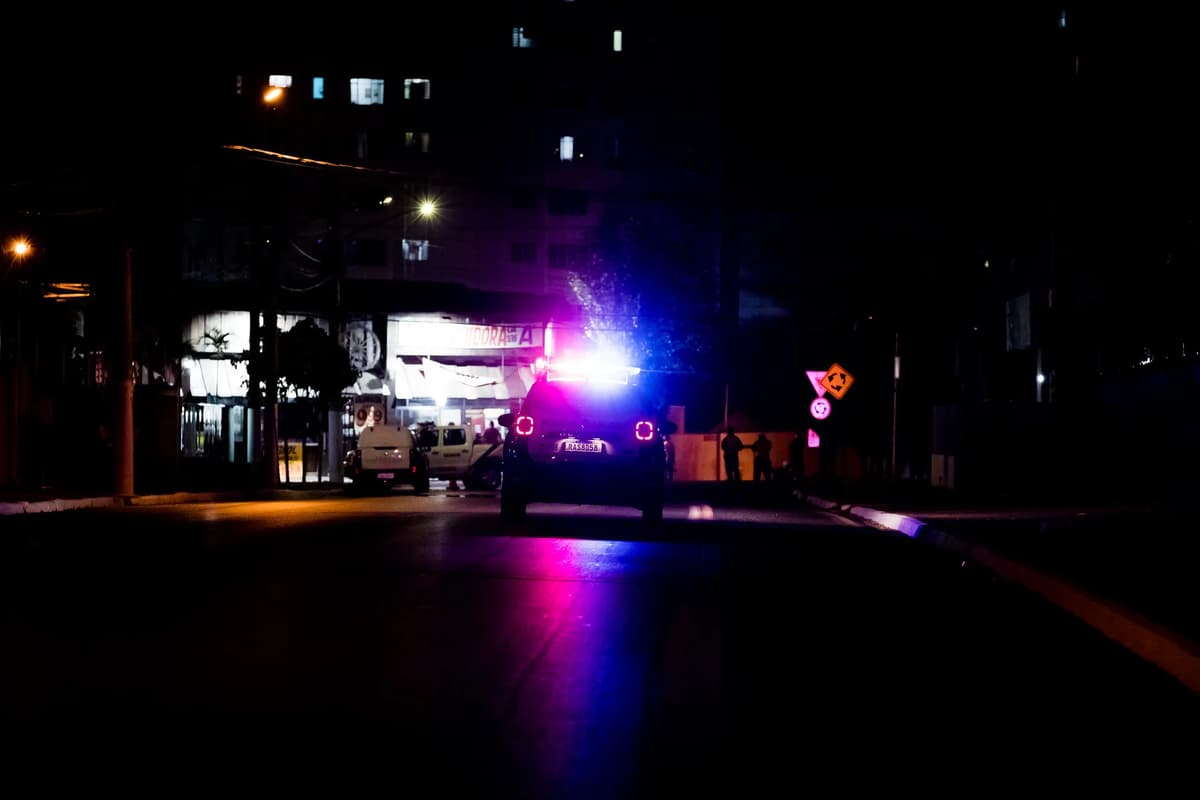 Homem é preso em Juscimeira após arrastar companheira com carro