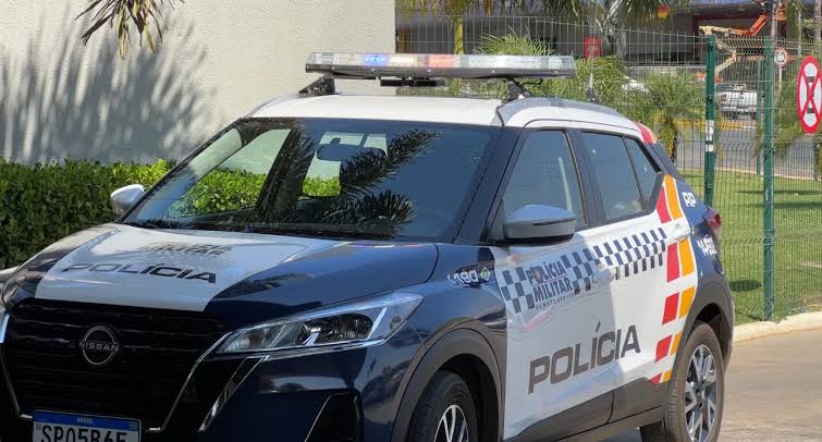Jovem fica gravemente ferido após batida de moto em Lucas do Rio Verde