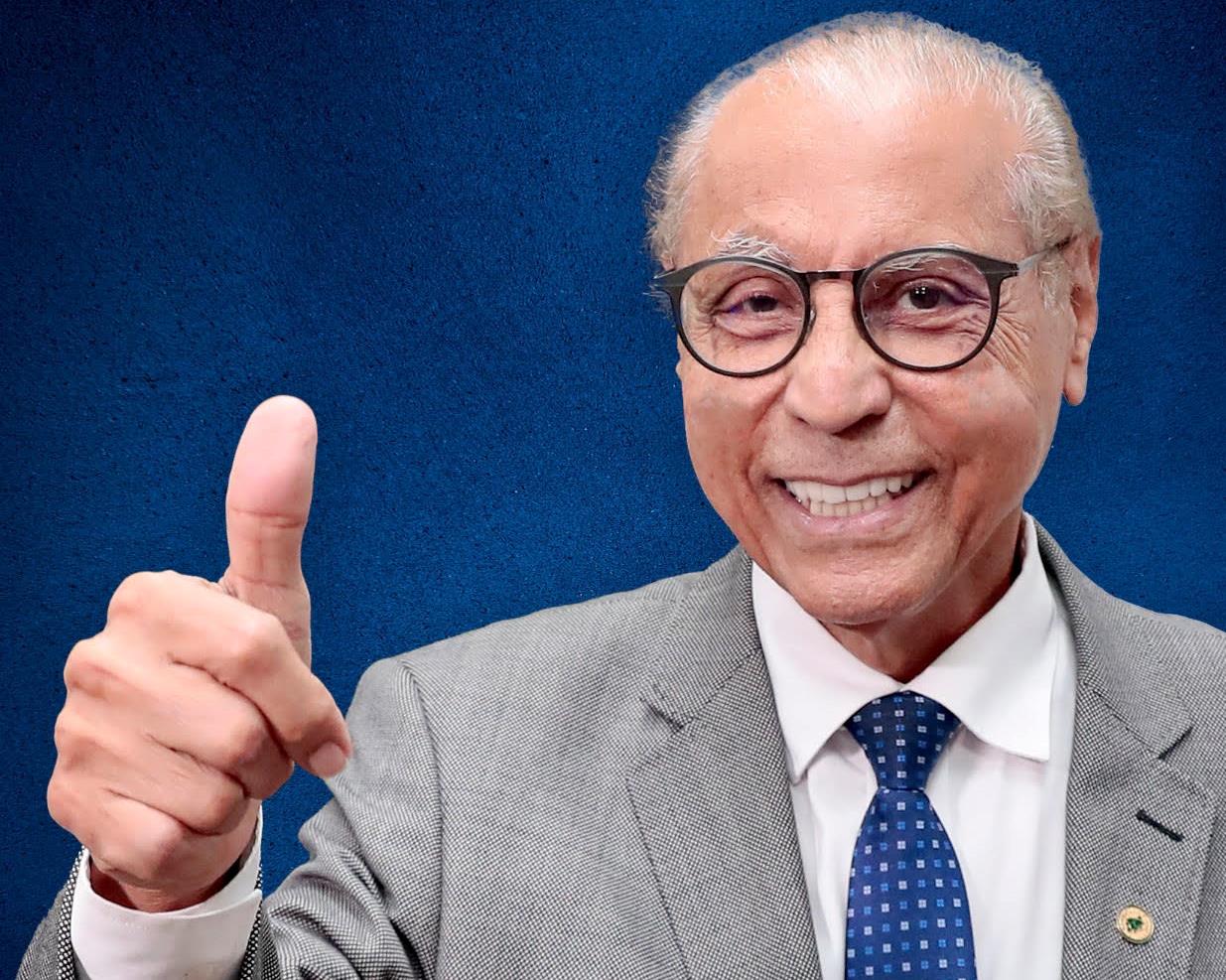 Júlio Campos articula ato político no Jardim Contorno Leste em MT