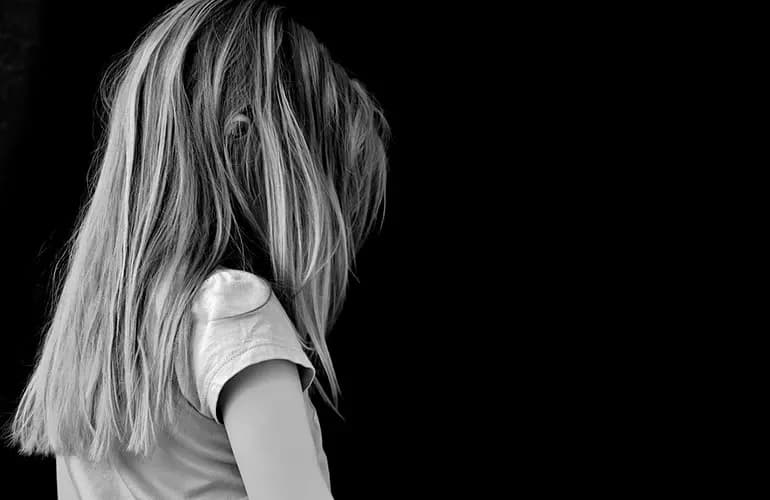 Mãe denuncia agressão a aluna surda de 6 anos em Pontal do Araguaia