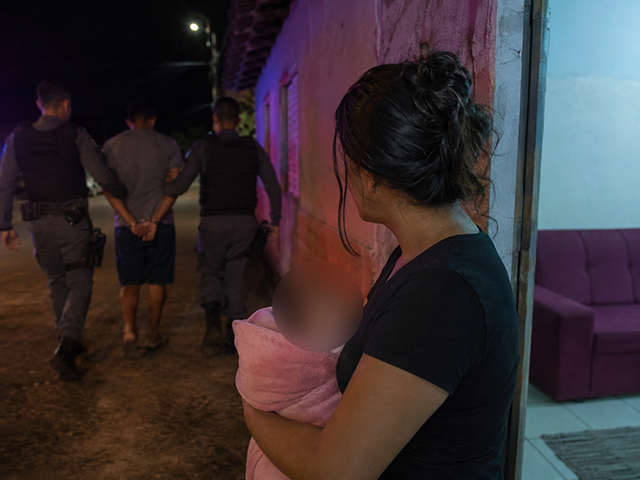 Marido é preso após agredir esposa com recém-nascido em Sorriso