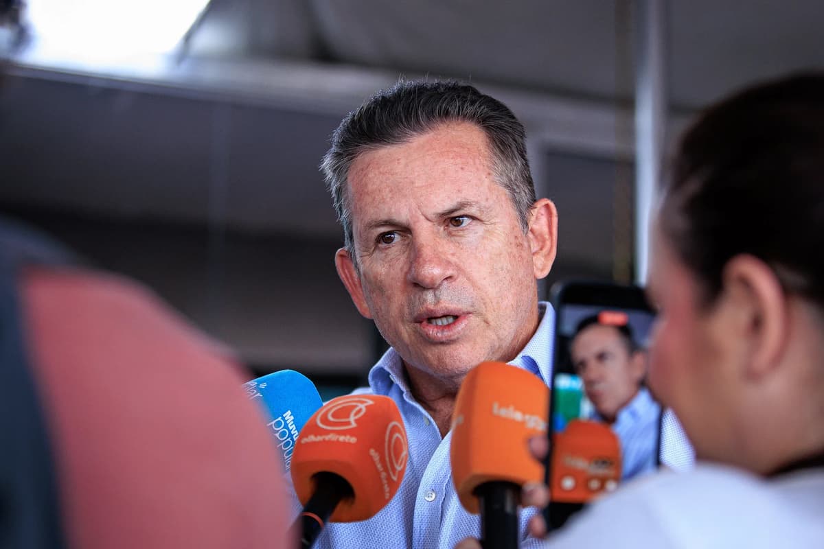Mauro Mendes descarta vitória de Lula e apoia Flávio Bolsonaro em MT