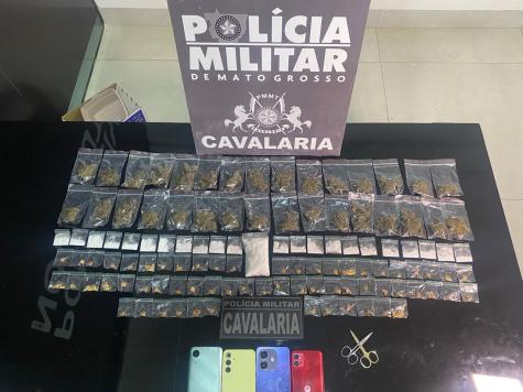 Mulher é presa com mais de 100 porções de drogas em Nova Mutum MT