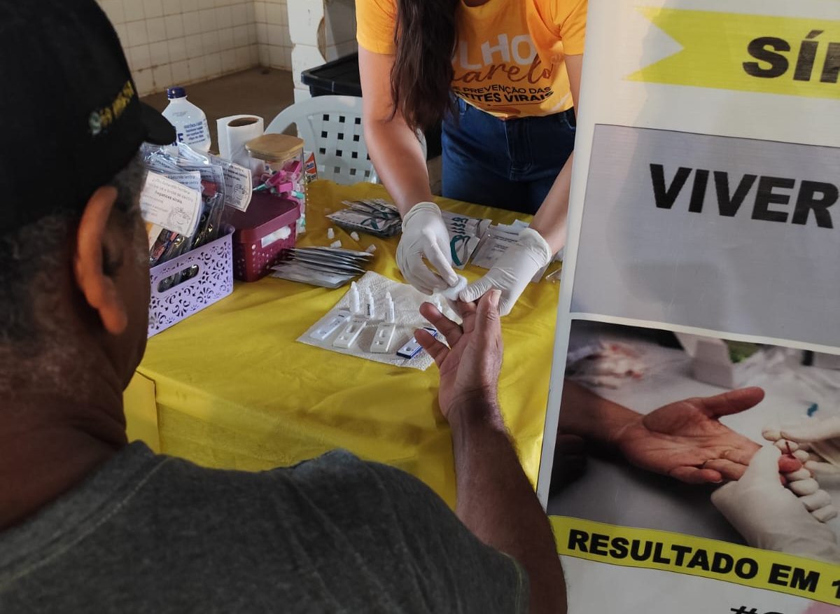 Mutirão de saúde amplia testagem de hepatites em Colíder