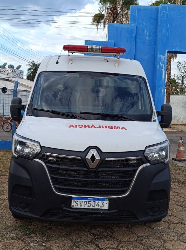 Nova ambulância chega a Aragarças após incêndio no SAMU