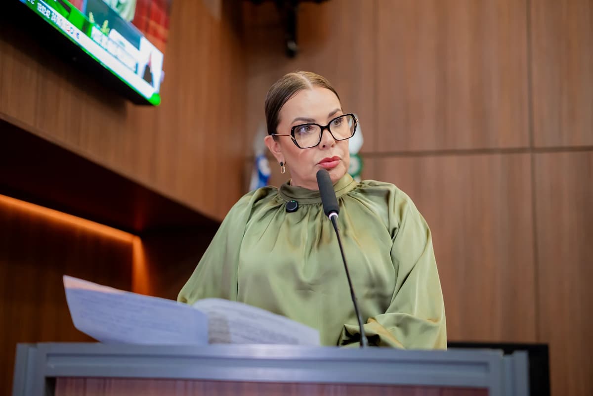 Paula Calil comenta mudança de vereadores na eleição da Mesa em Cuiabá MT