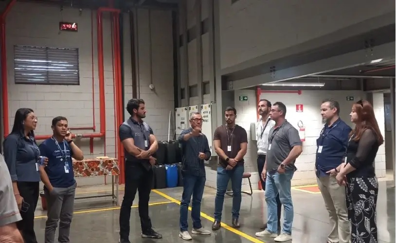 Pequenas empresas de MT visitam centro de distribuição