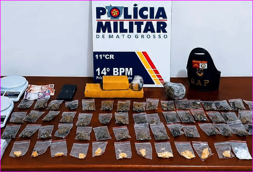 PM apreende 1,4 kg de maconha e drogas após suspeito tentar fugir em Primavera do Leste