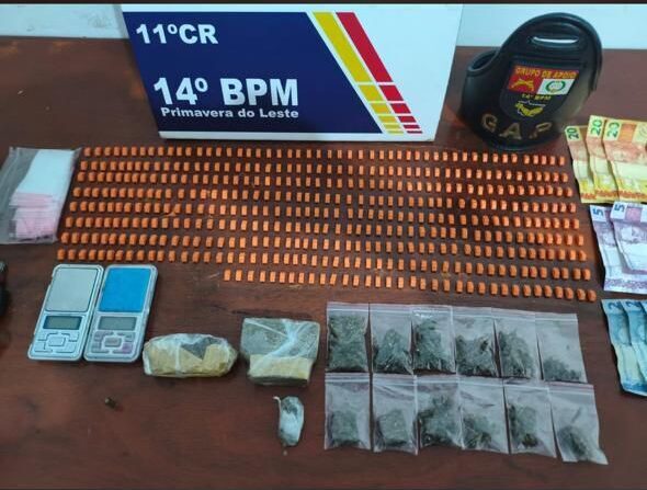 PM apreende drogas e munição em Primavera