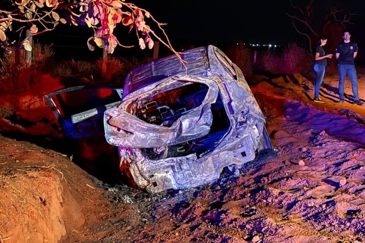 Polícia identifica motorista achado morto em carro incendiado em MT