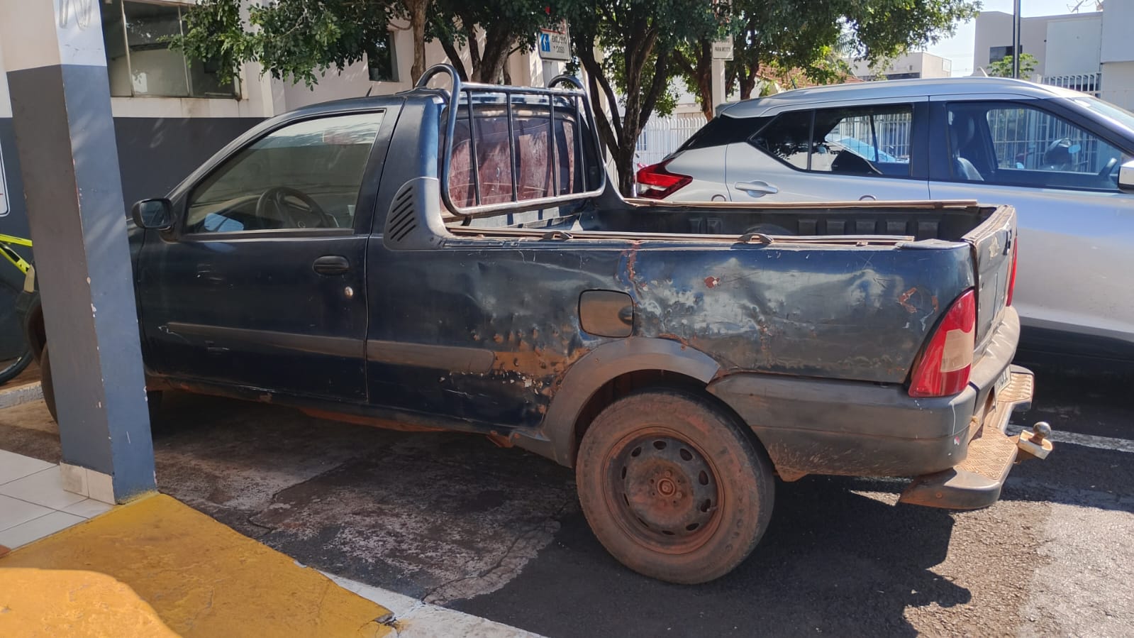 Polícia prende mulher e apreende menores com carros furtados em MT