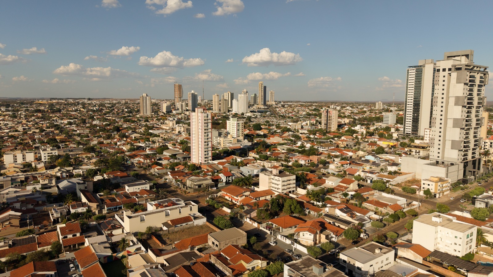 Queda no repasse federal reduz verbas das prefeituras em Mato Grosso