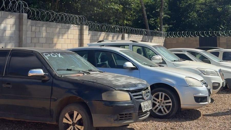 Retirada de veículos melhora trânsito em Primavera