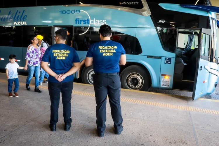 Rodoviária de Cuiabá espera 20 mil passageiros no feriado em MT