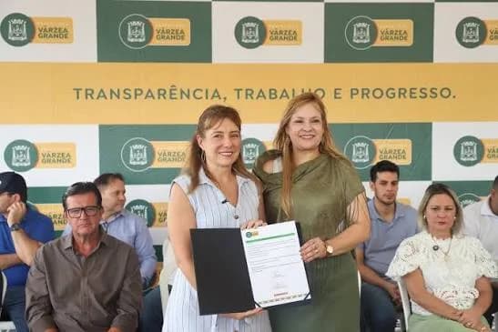 Saúde suspende férias de servidores por 180 dias em Várzea Grande MT