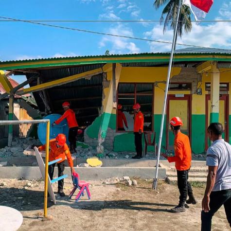 Terremoto na Indonésia deixa 68 mortos no Dia da Independência MT