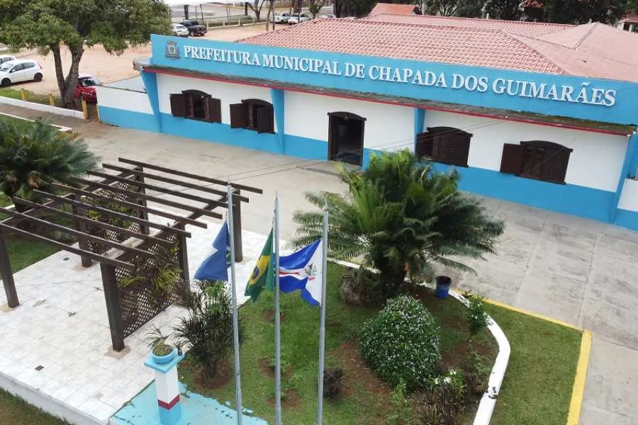 TRE-MT forma maioria para reabrir ação contra prefeito de Chapada dos Guimarães