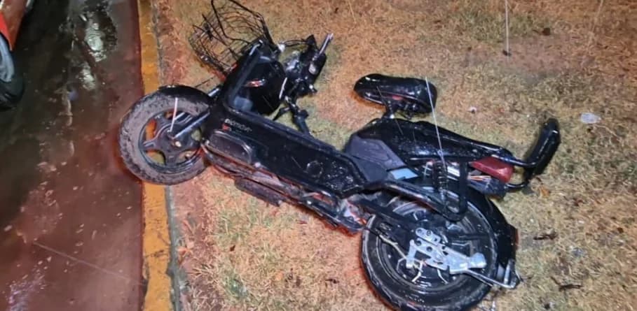 Três adolescentes feridos em batida com carro em Sinop